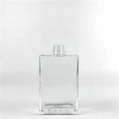 मिनी वोदका बोतलें